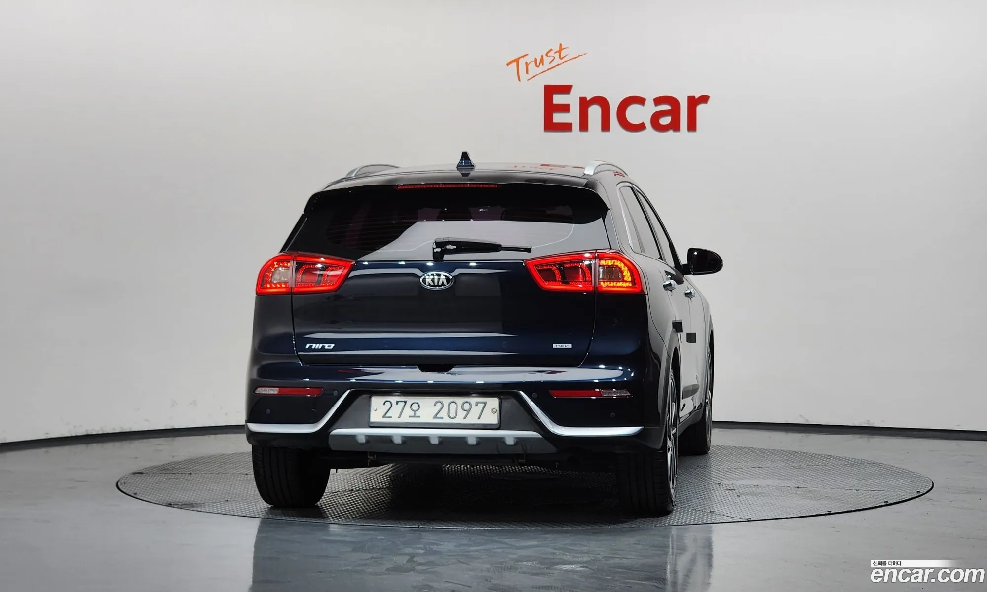 Kia Niro 2016 — 12