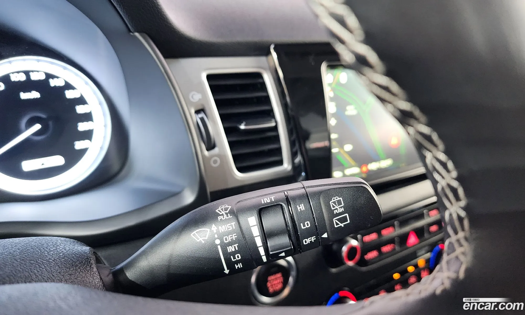 Kia Niro 2016 — 33