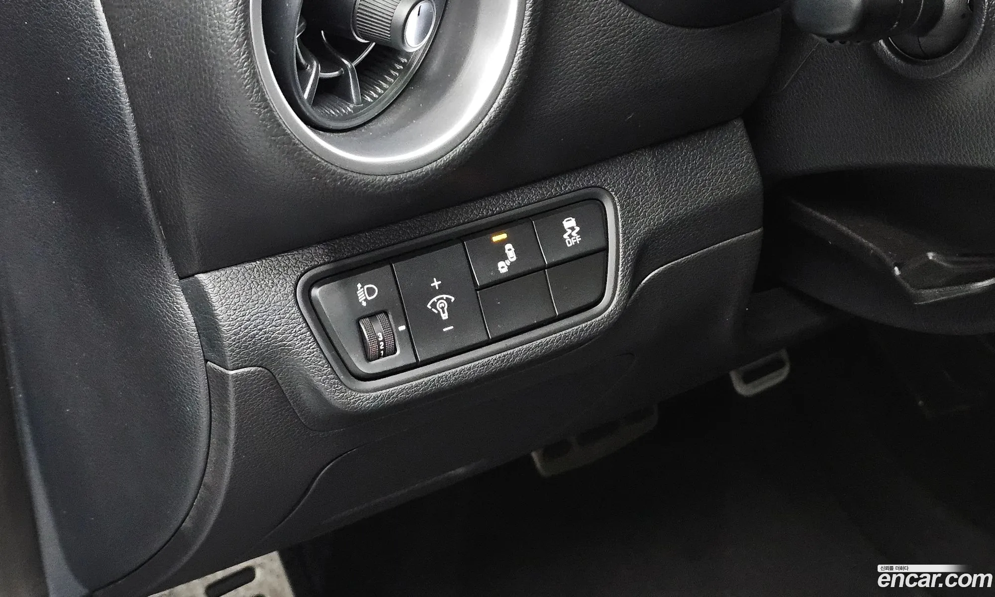 Kia K3 2022 — 12