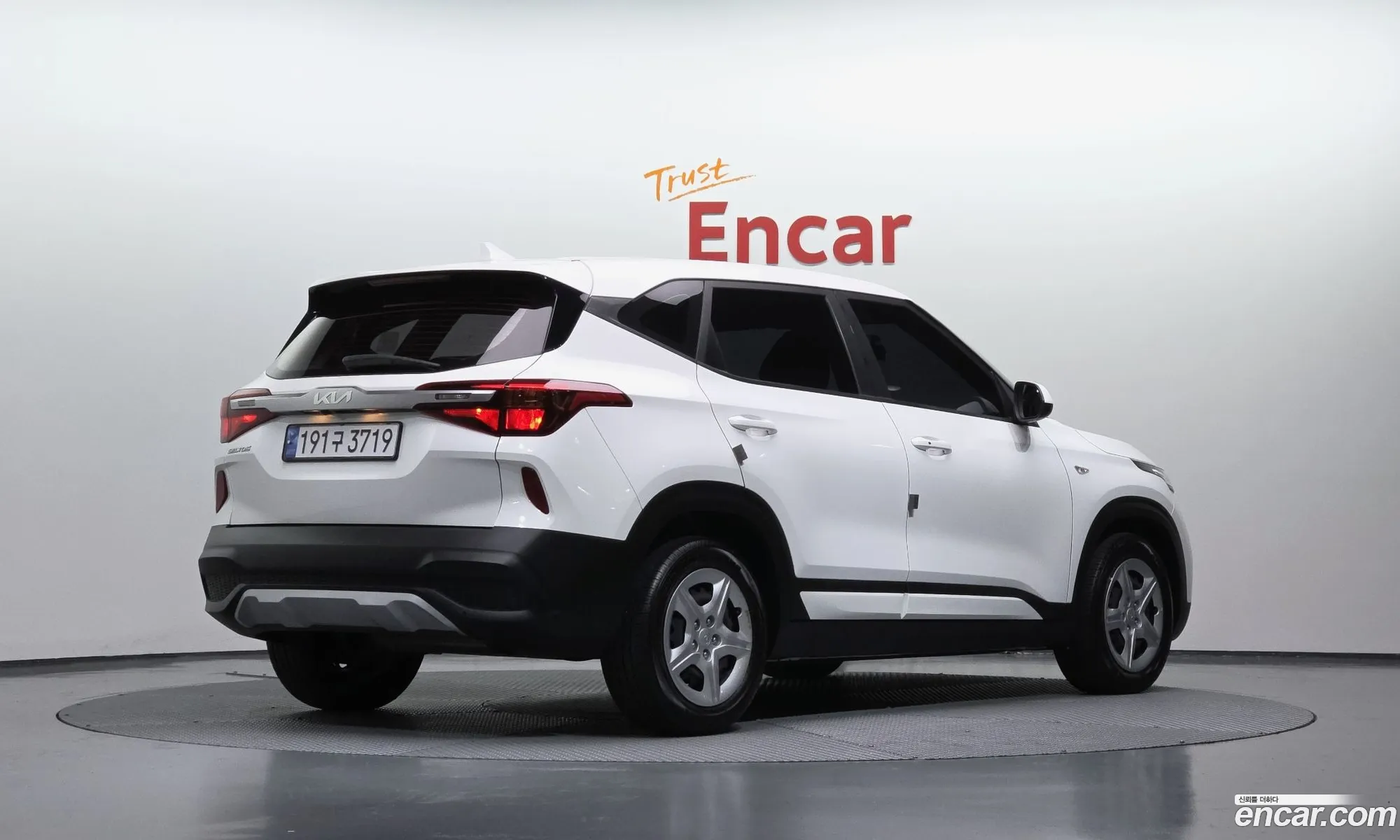 Kia Seltos 2022 — 19