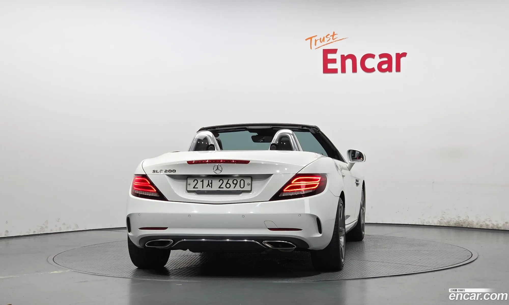 Mercedes-Benz SLC-Class R172 2017 WDDPK3EA1HF130184 — 14