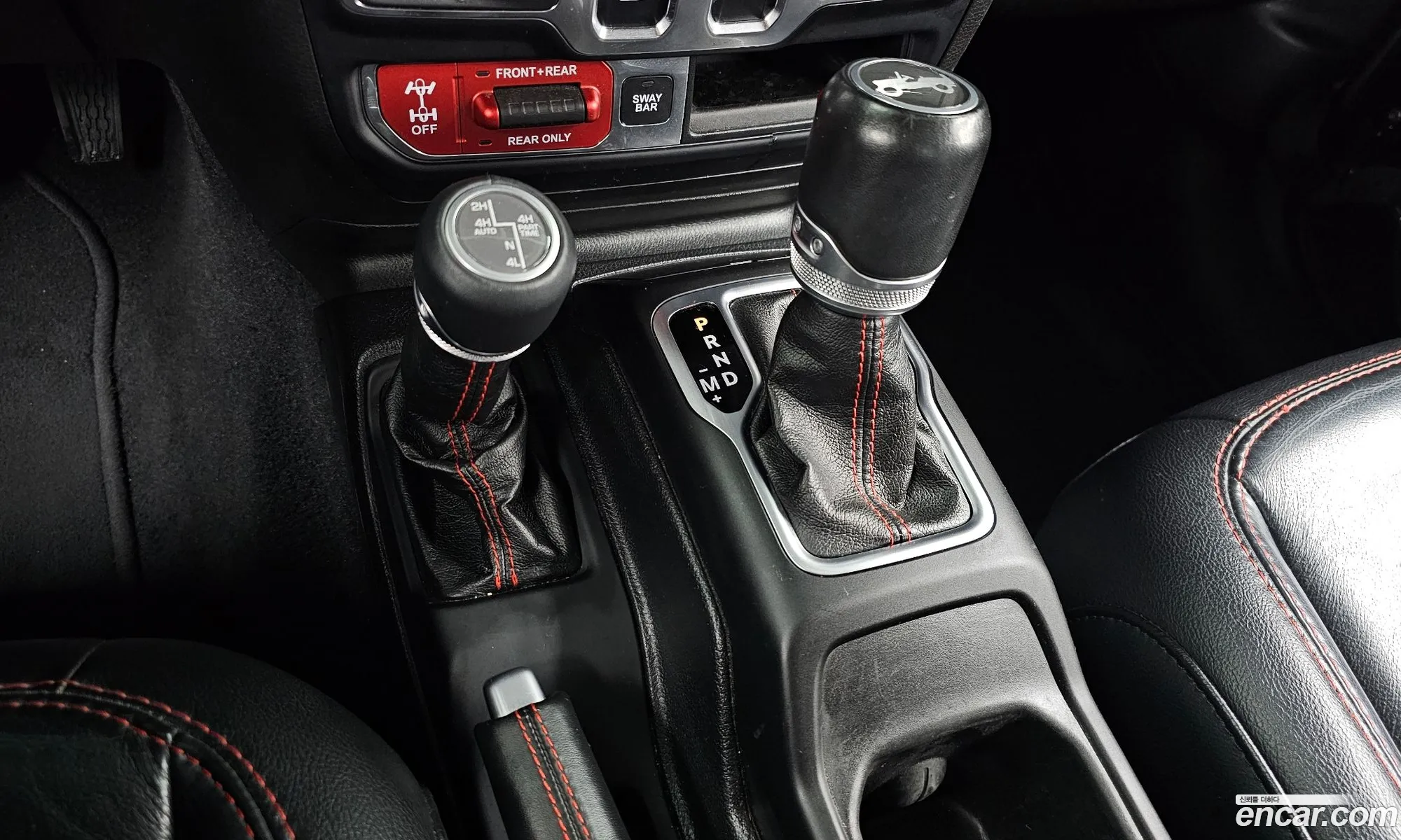 Jeep Wrangler 2020 — 16