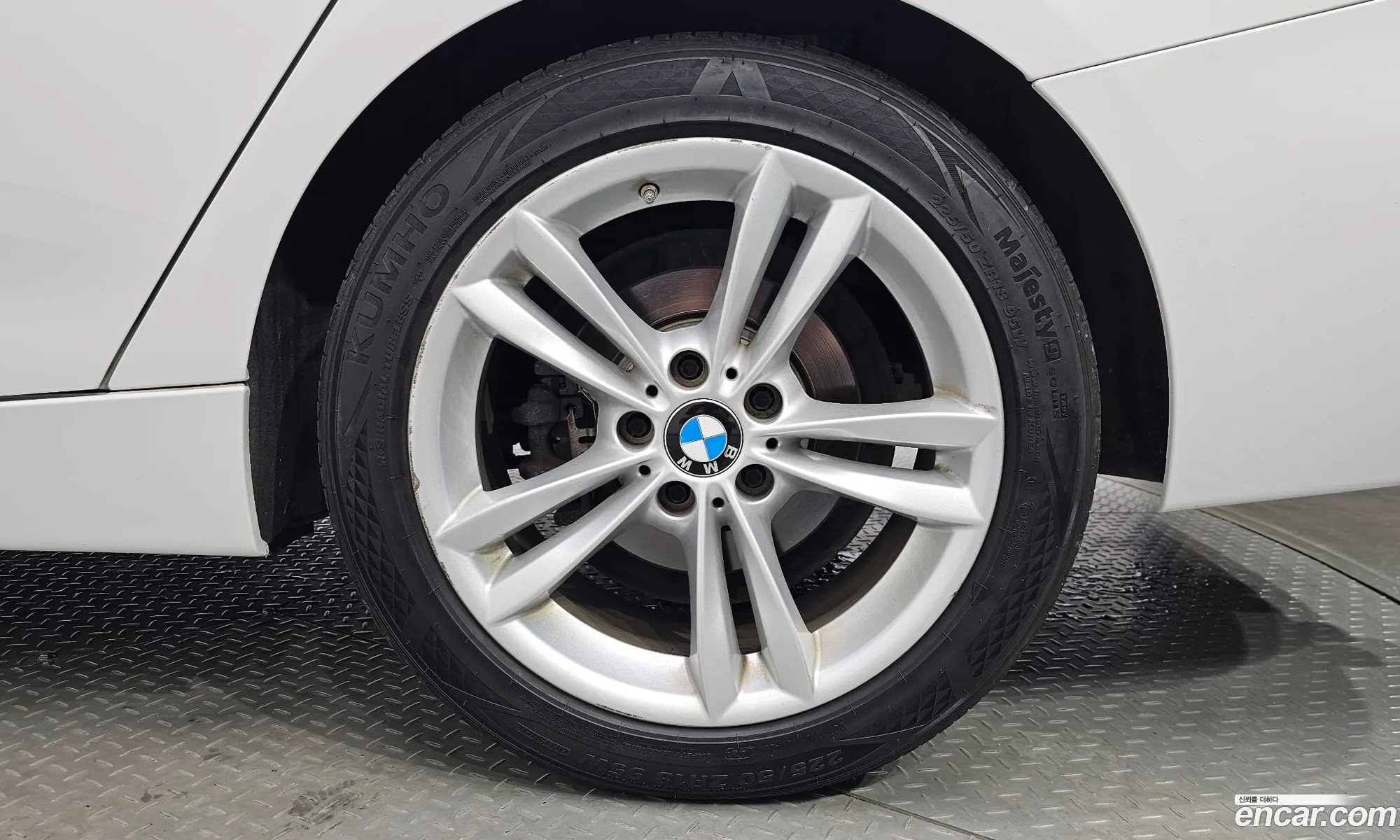 BMW 3 Series GT 2018 — 13