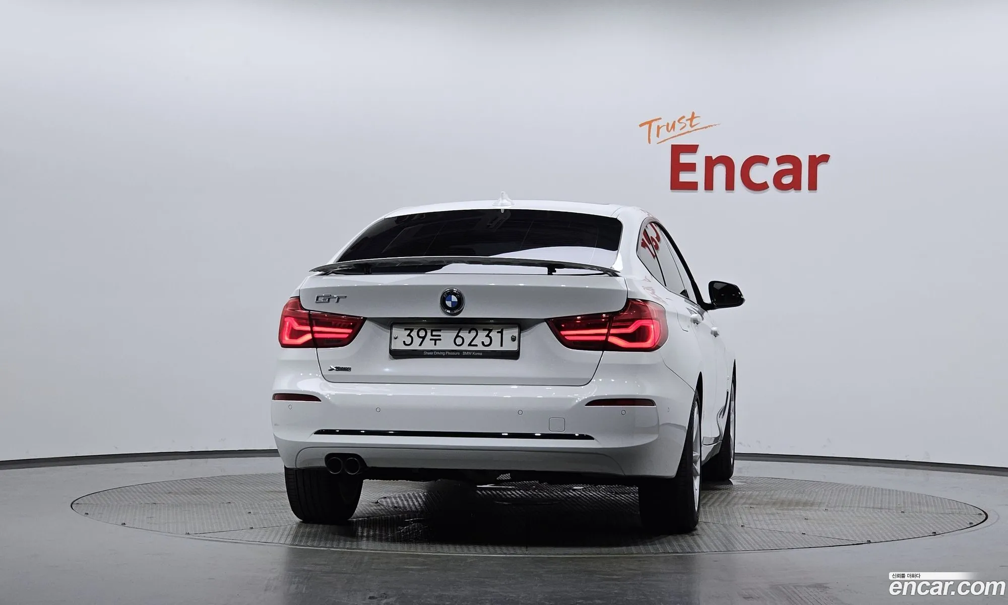 BMW 3 Series GT 2018 — 33