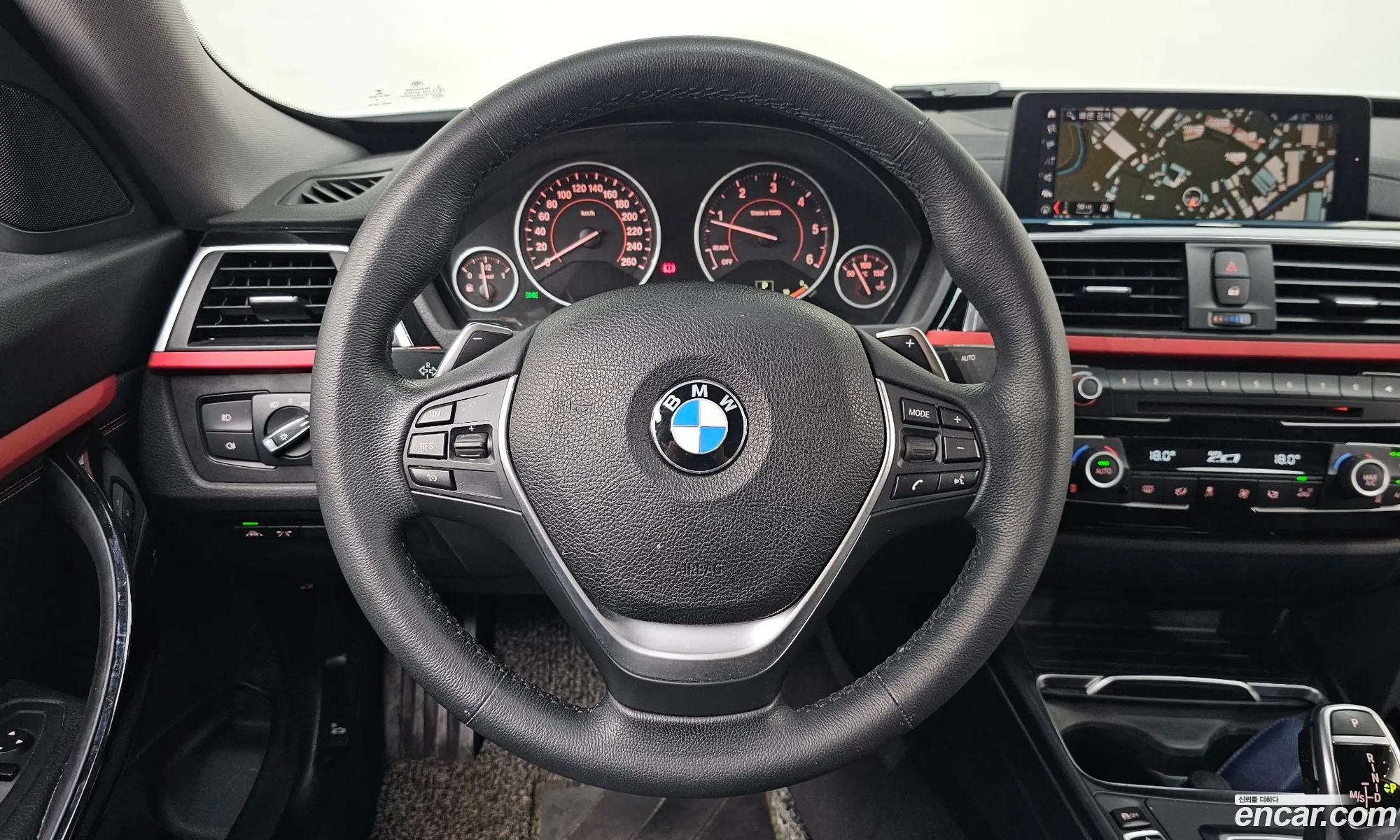 BMW 3 Series GT 2018 — 32