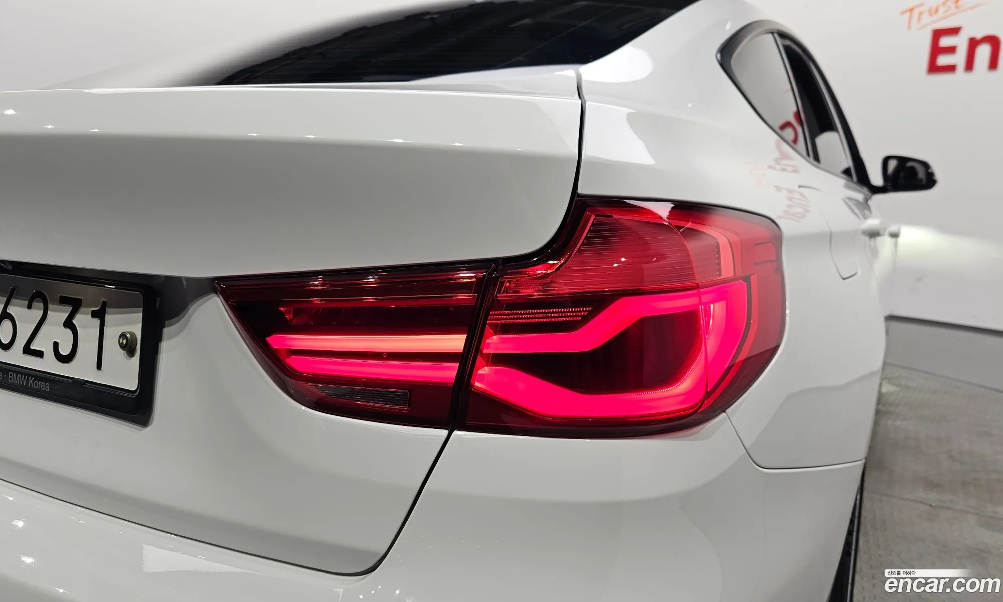 BMW 3 Series GT 2018 — 17