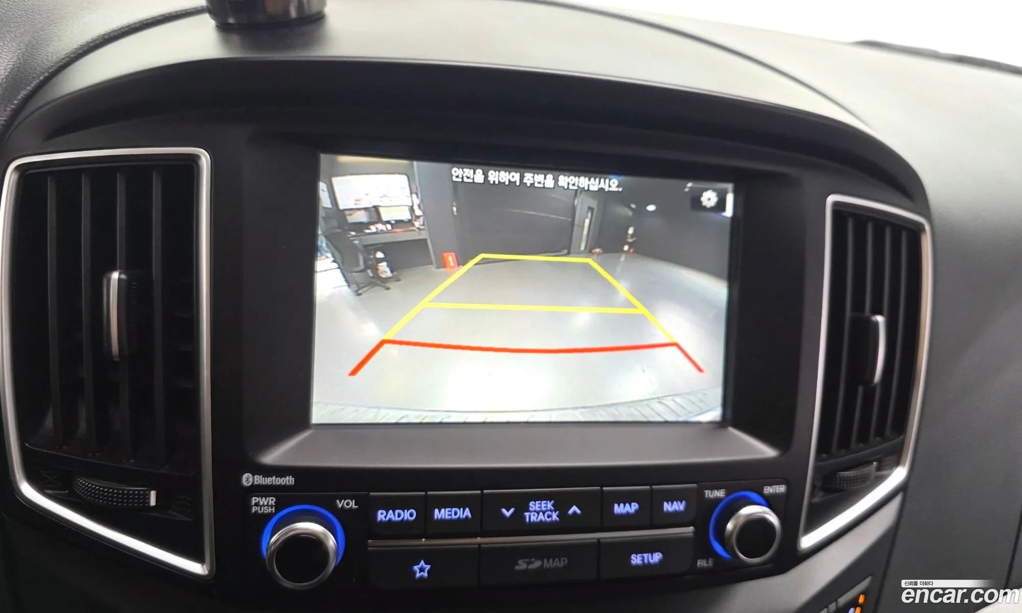 Hyundai Grand Starex 2019 — 14