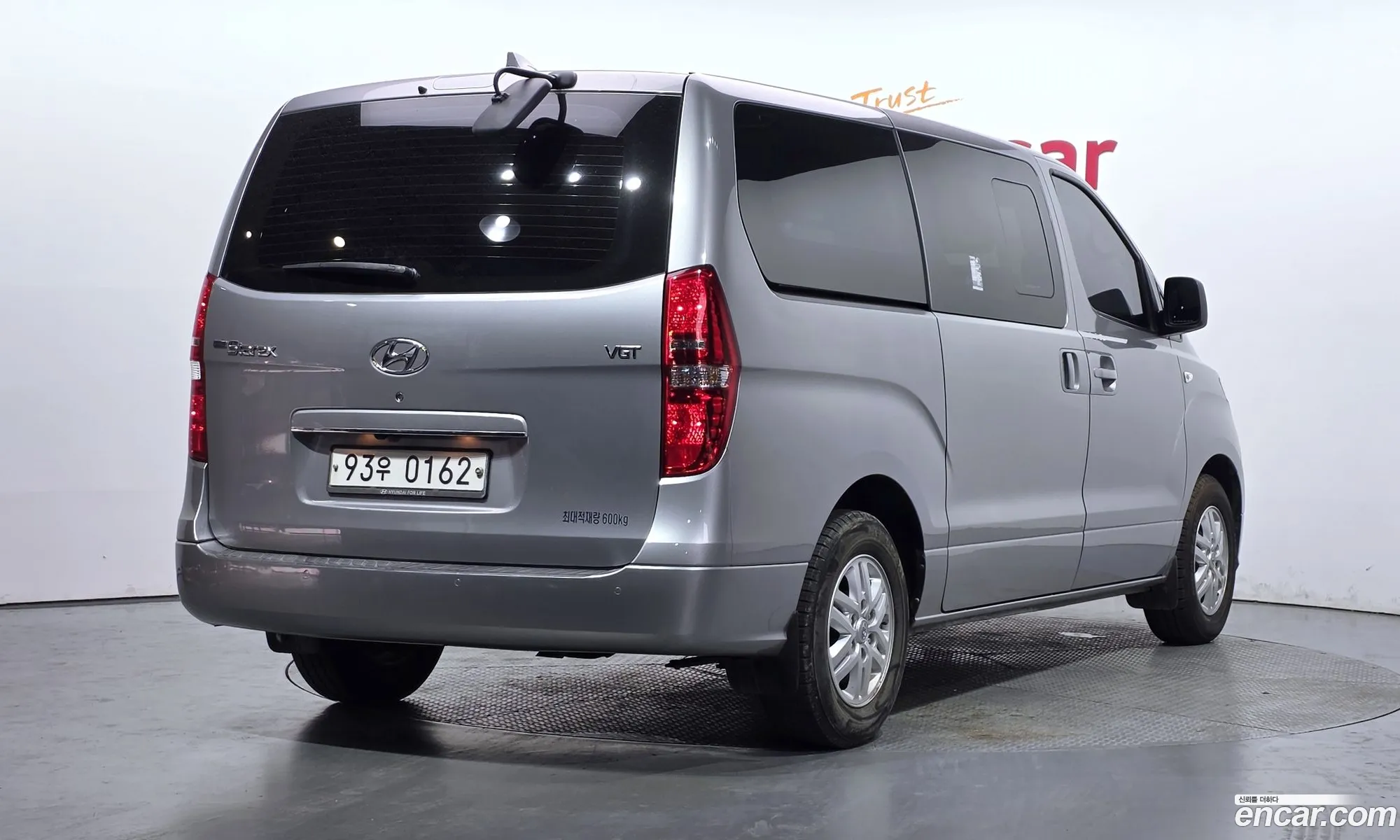 Hyundai Grand Starex 2019 — 17