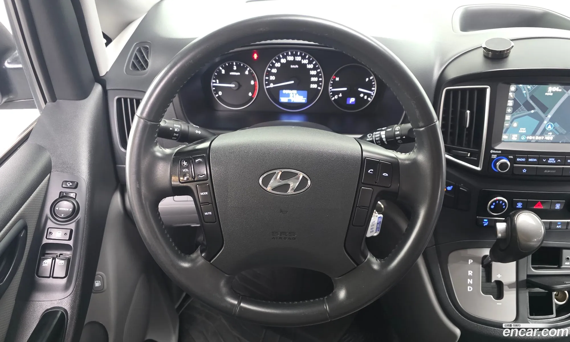 Hyundai Grand Starex 2019 — 8