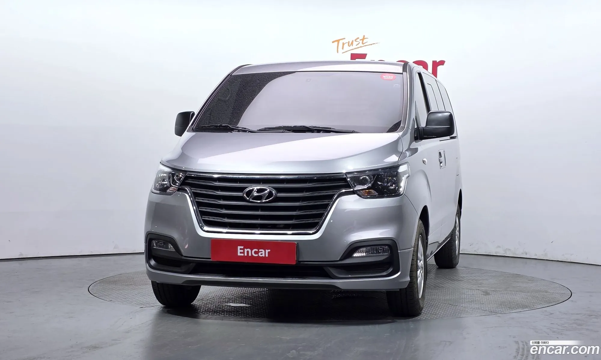Hyundai Grand Starex 2019 — 10