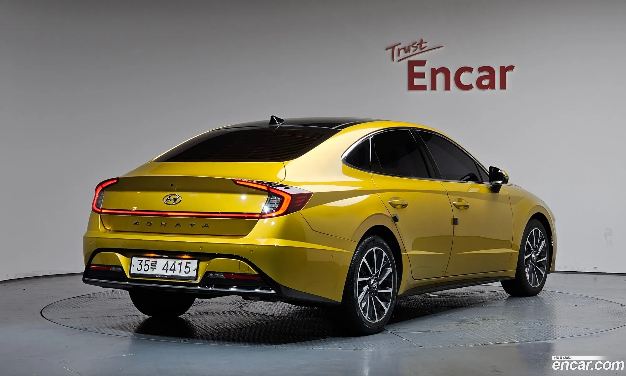 Hyundai Sonata 2019 — 28