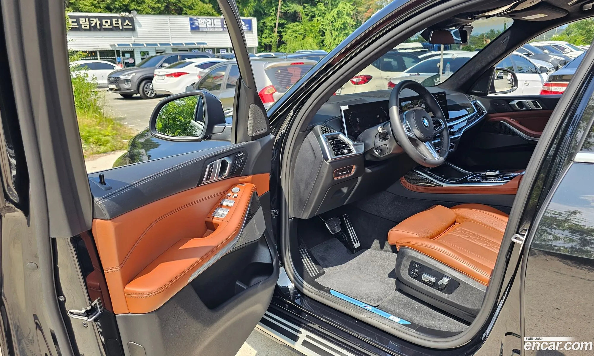 BMW X7 2025 WBA21EM06S9Z25665 — 28