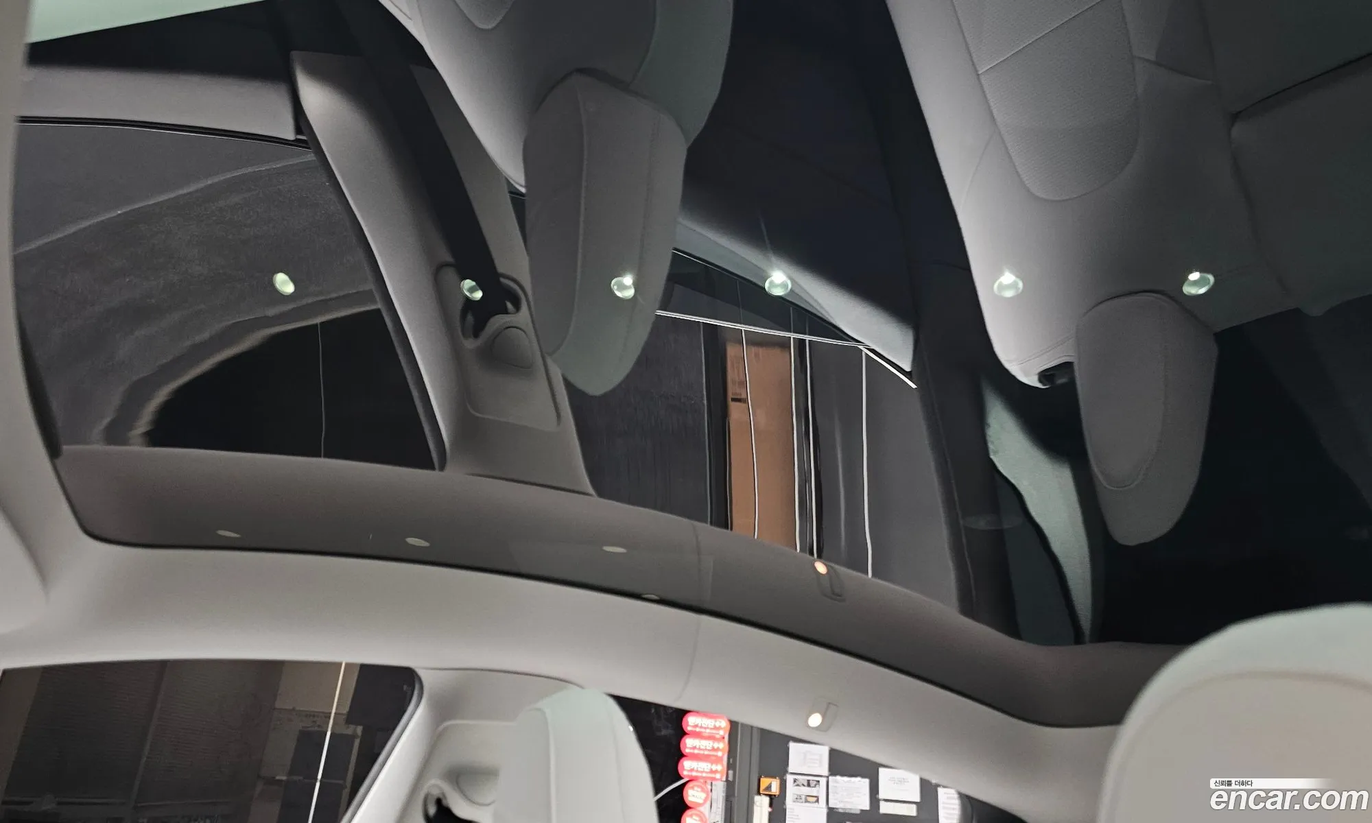 Tesla Model Y 2024 — 3
