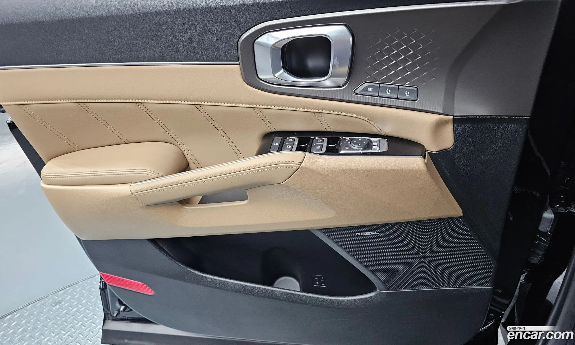 Kia Sorento 2024 — 16