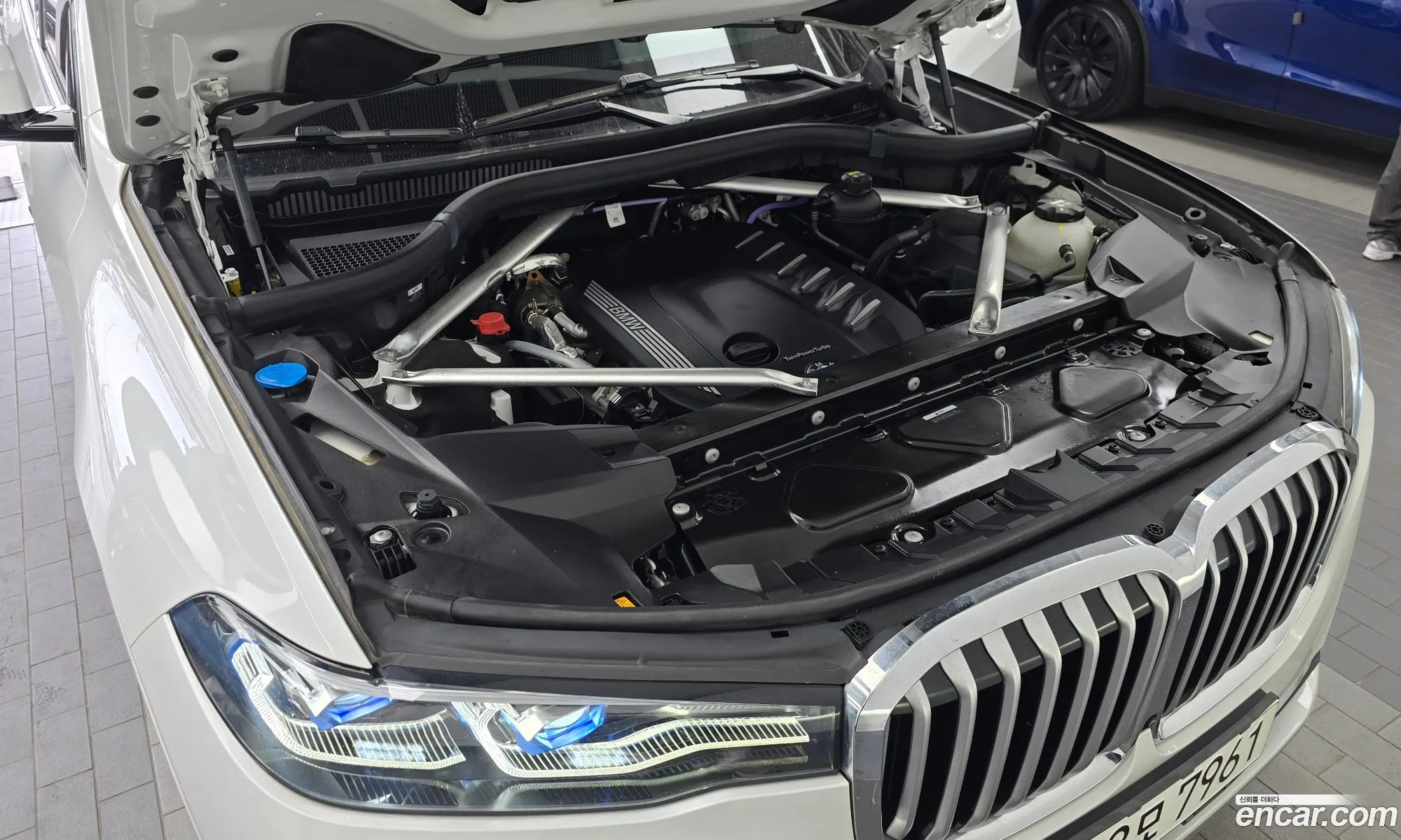 BMW X7 2021 — 15
