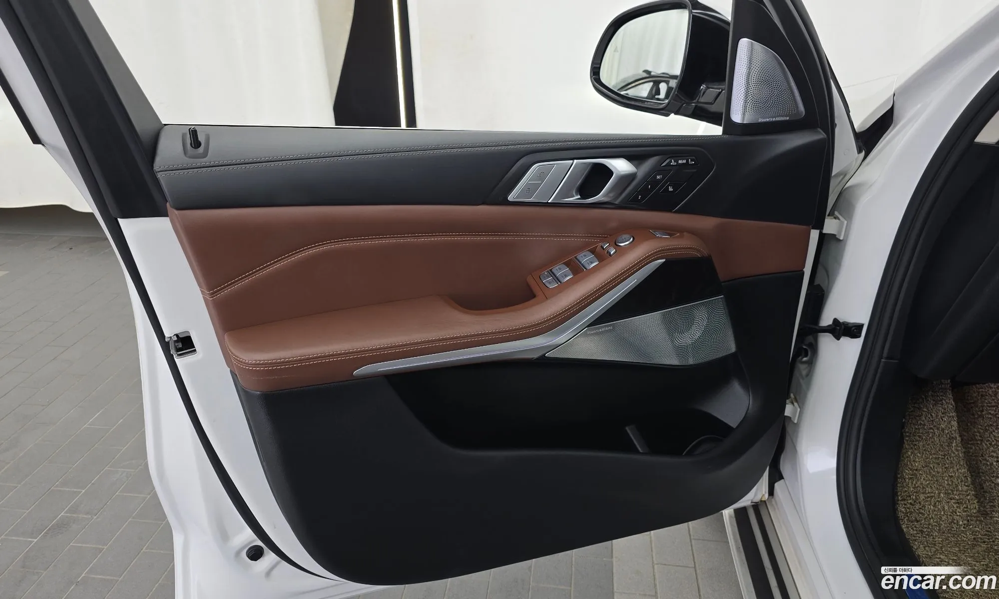 BMW X7 2021 — 9