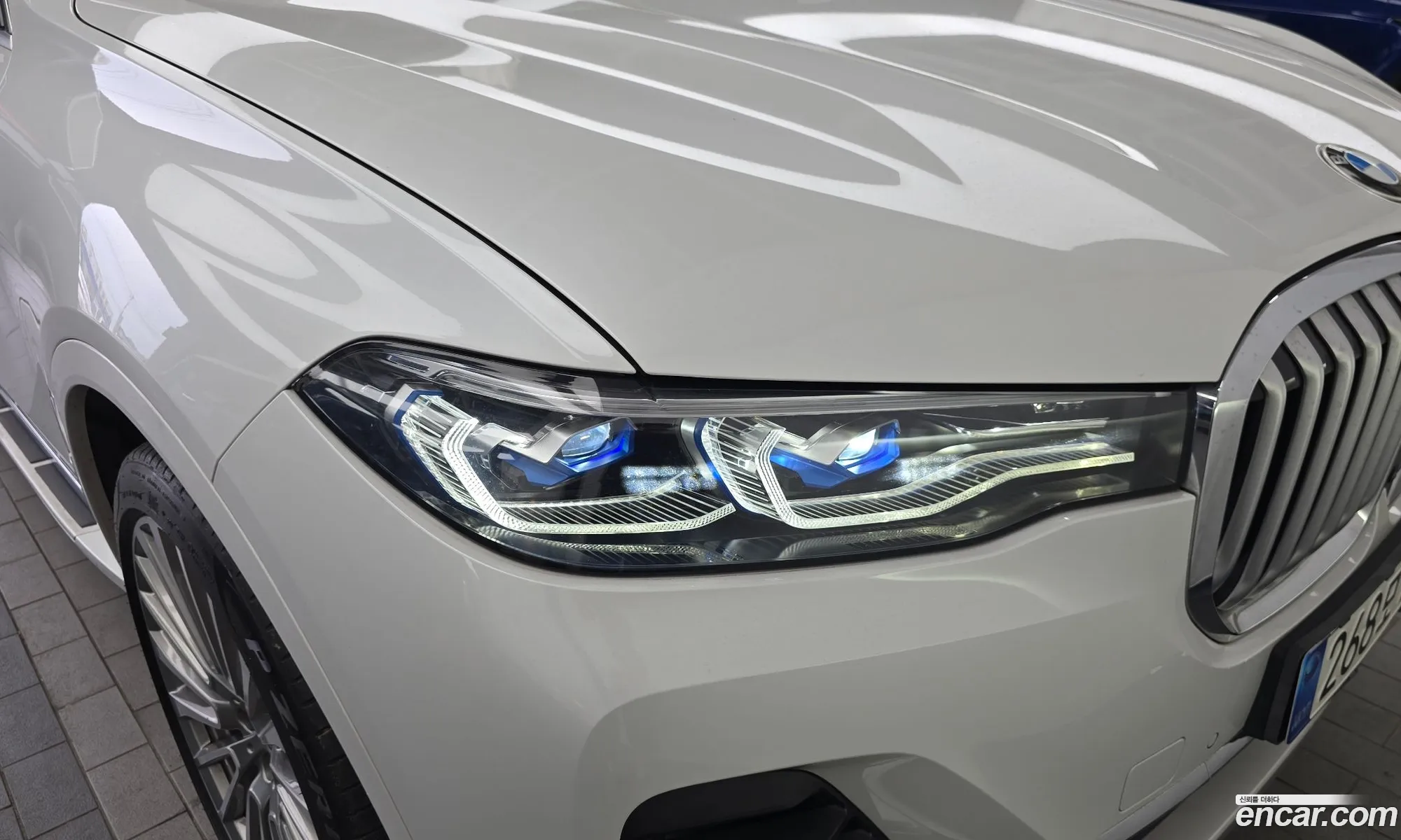 BMW X7 2021 — 27