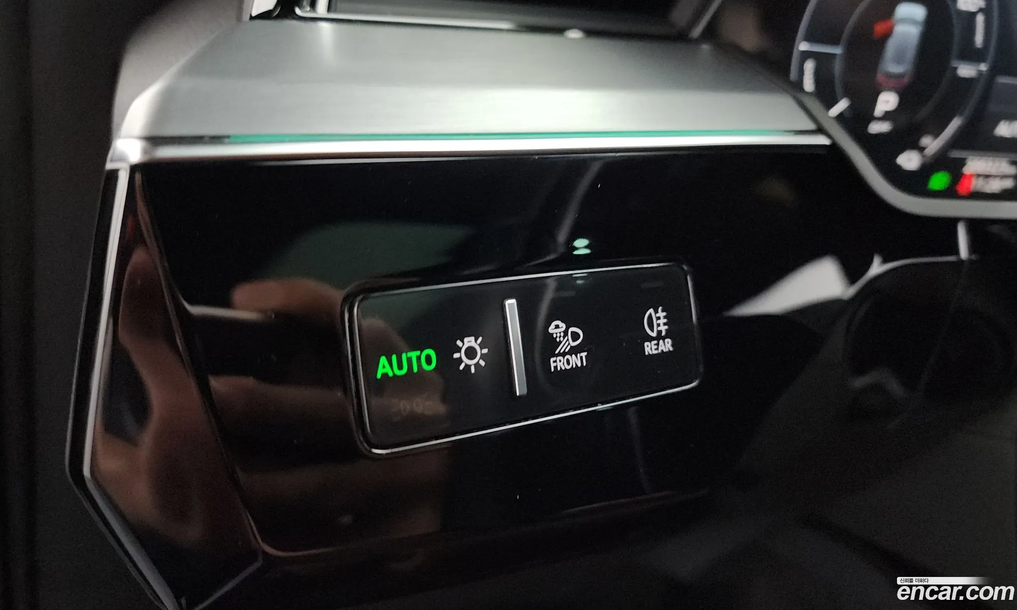 Audi e-tron 2021 WAUZZZGE5NB001740 — 20