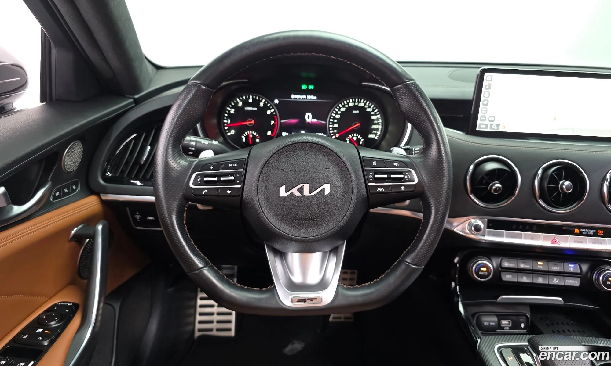 Kia Stinger Meister 2023 — 18