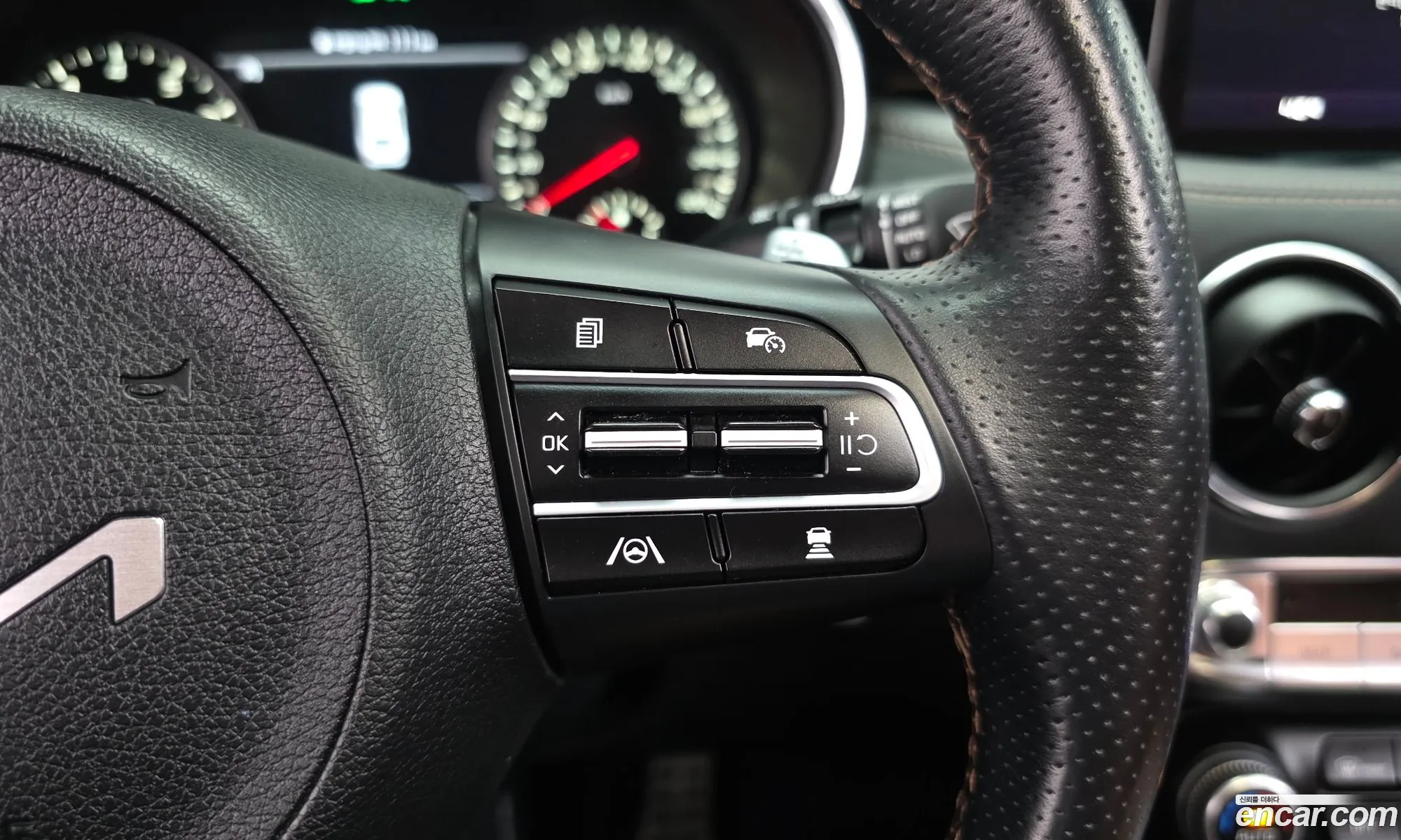 Kia Stinger Meister 2023 — 16