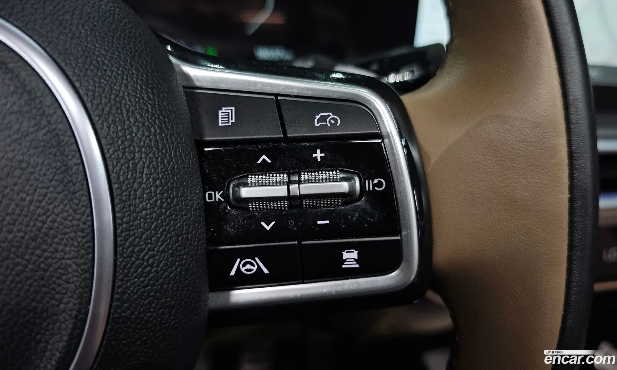 Kia Sorento 2024 — 12