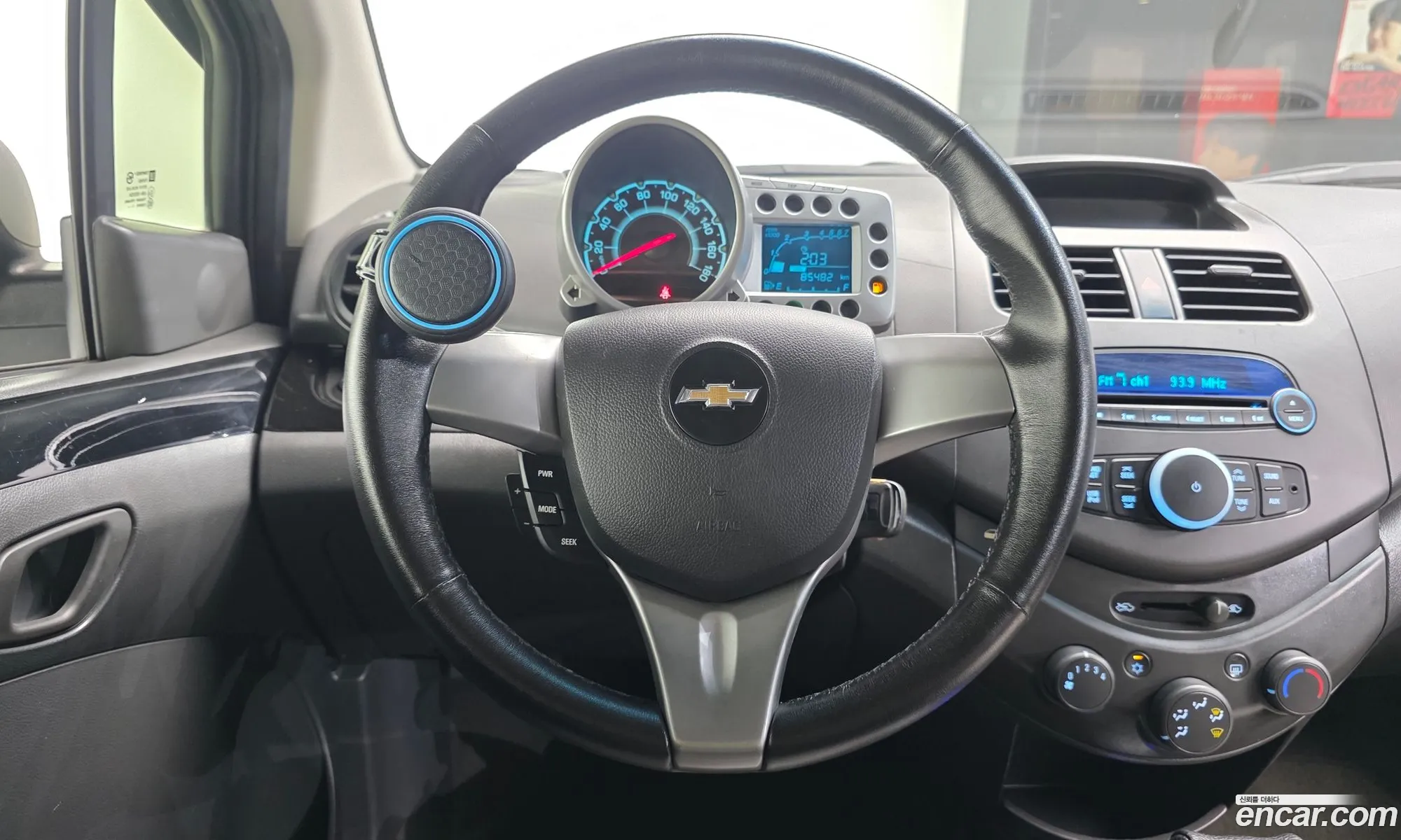Chevrolet (GM Daewoo) Spark 2011 — 12