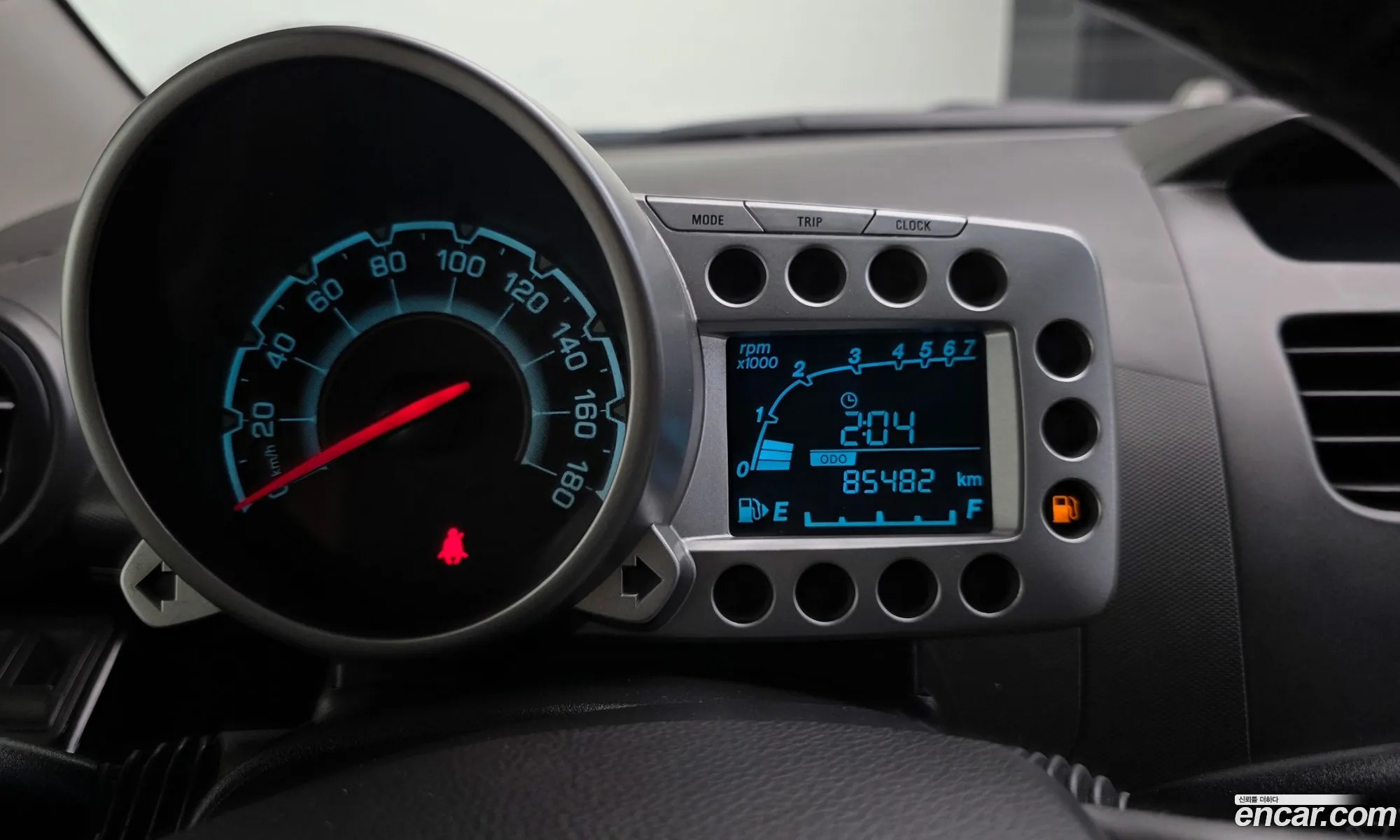 Chevrolet (GM Daewoo) Spark 2011 — 11