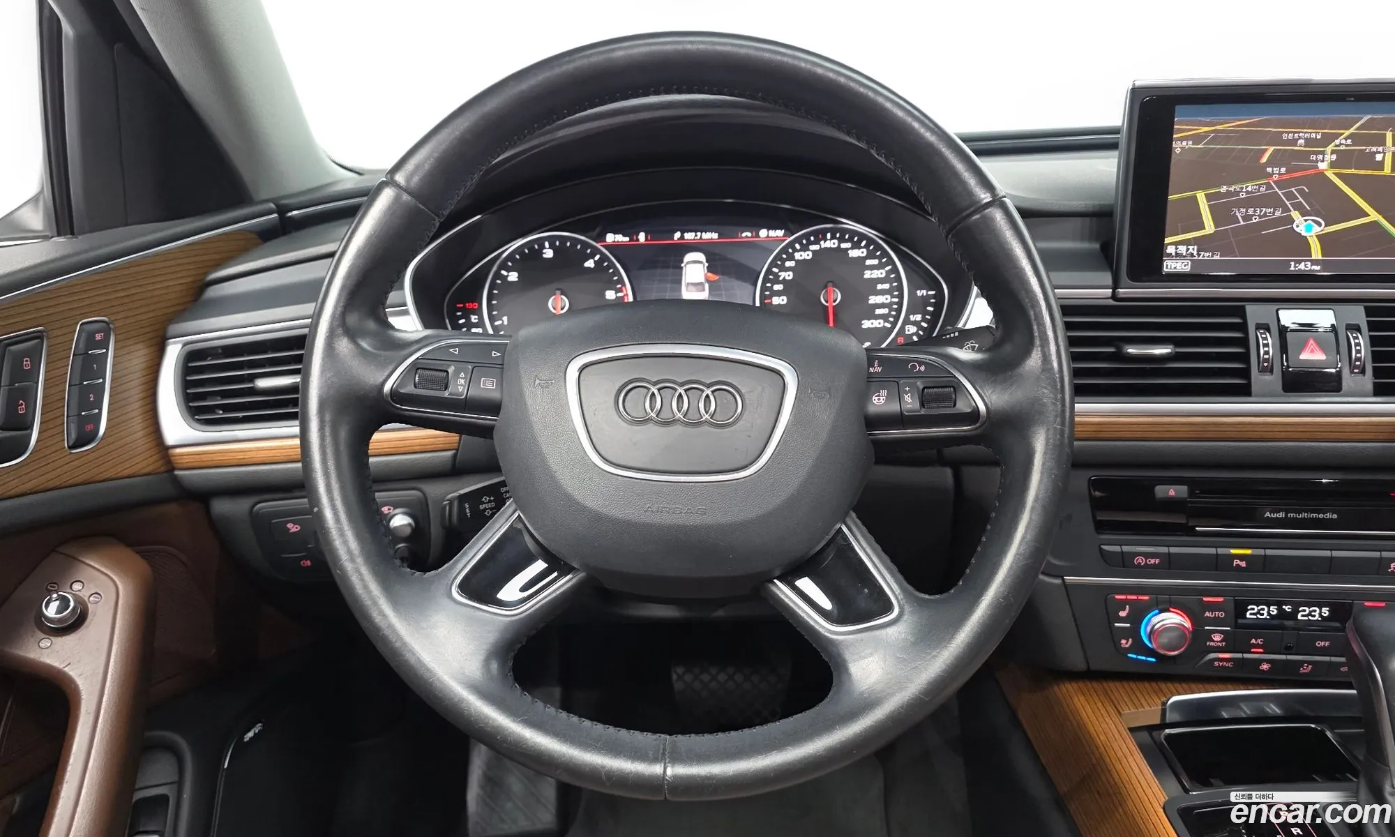 Audi A6 2015 — 6