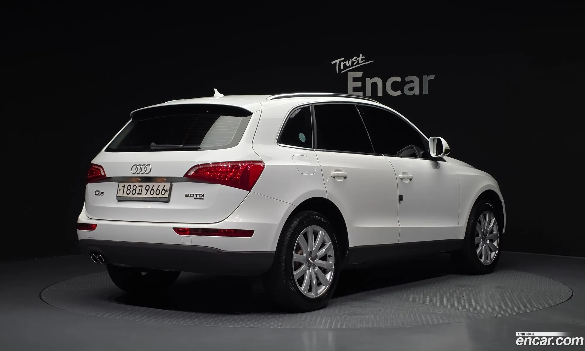 Audi Q5 2010 WAUZZZ8R0BA019467 — 12