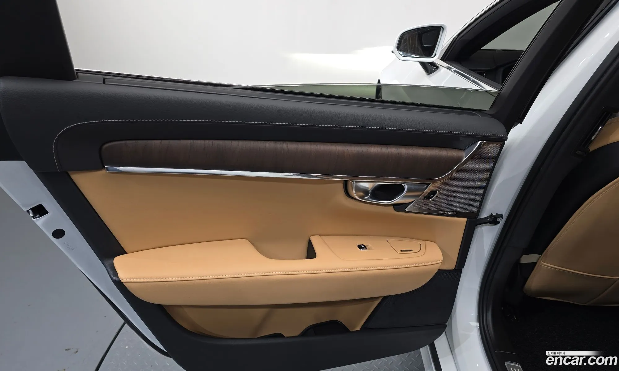 Volvo S90 2023 LVYPT0621PP348348 — 22