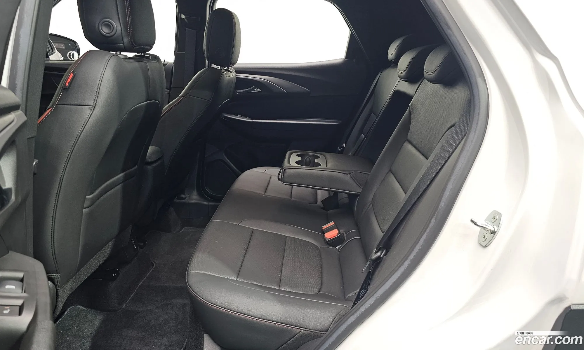 Chevrolet (GM Daewoo) Trailblazer 2022 — 21