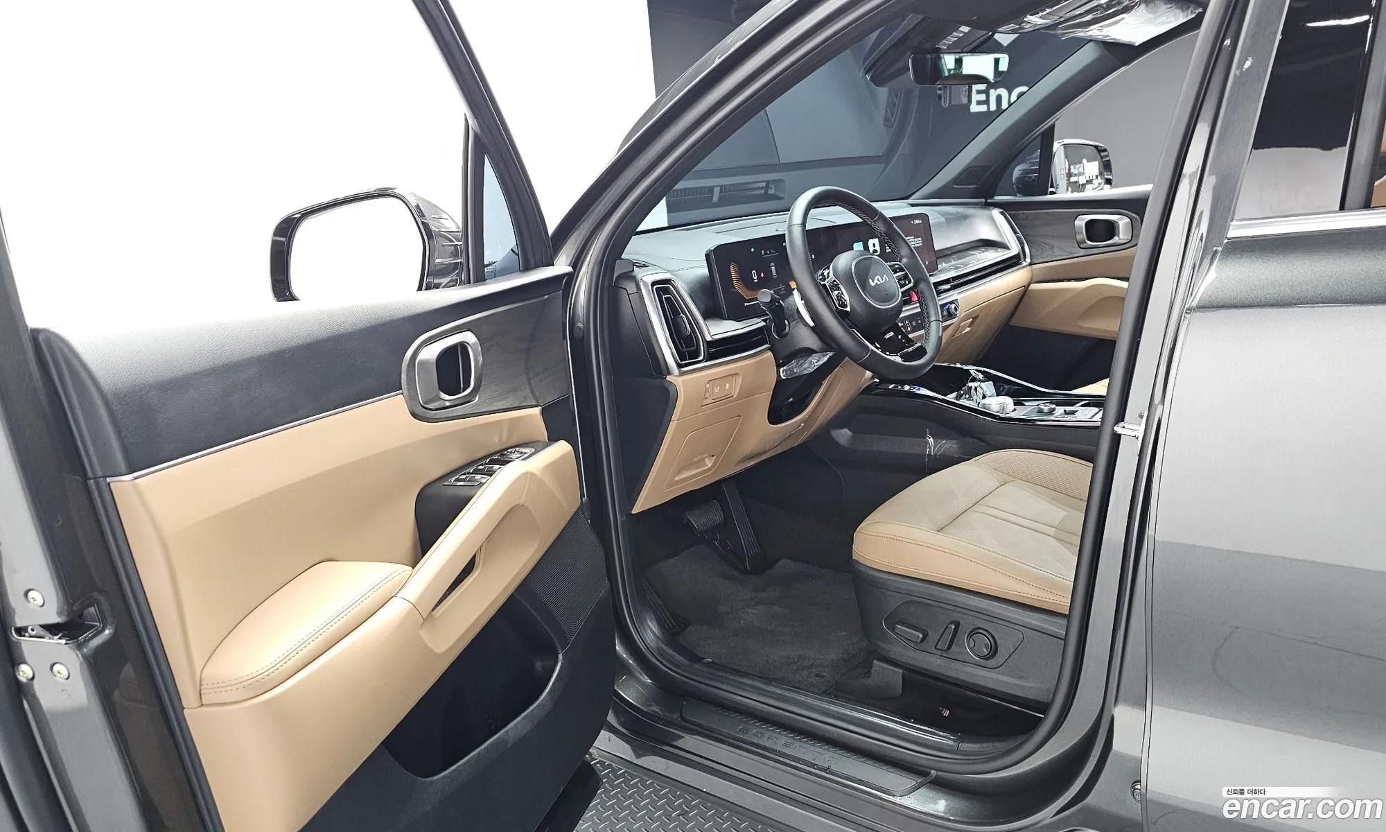Kia Sorento 2025 — 18