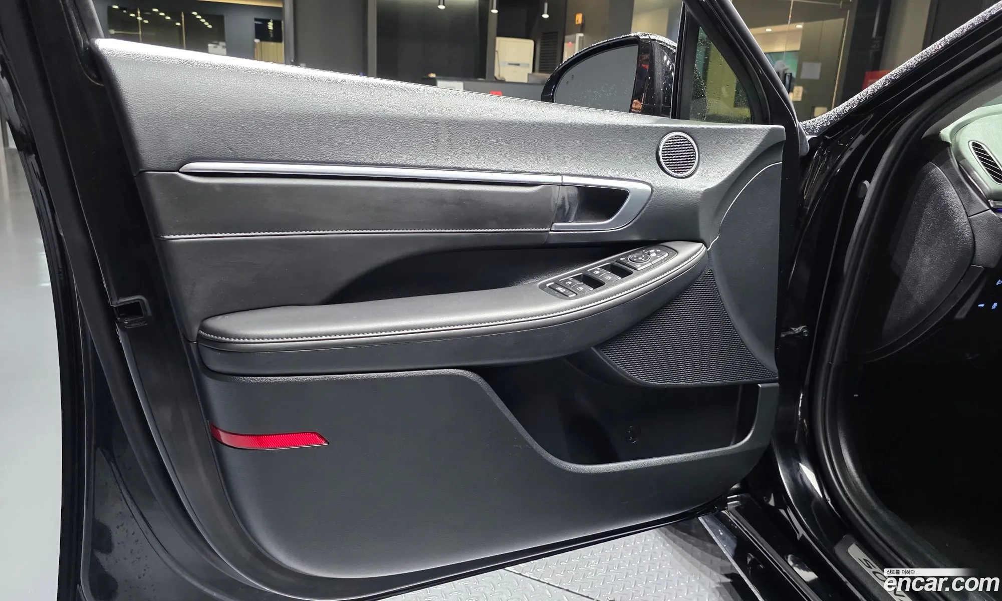 Hyundai Sonata 2022 — 17