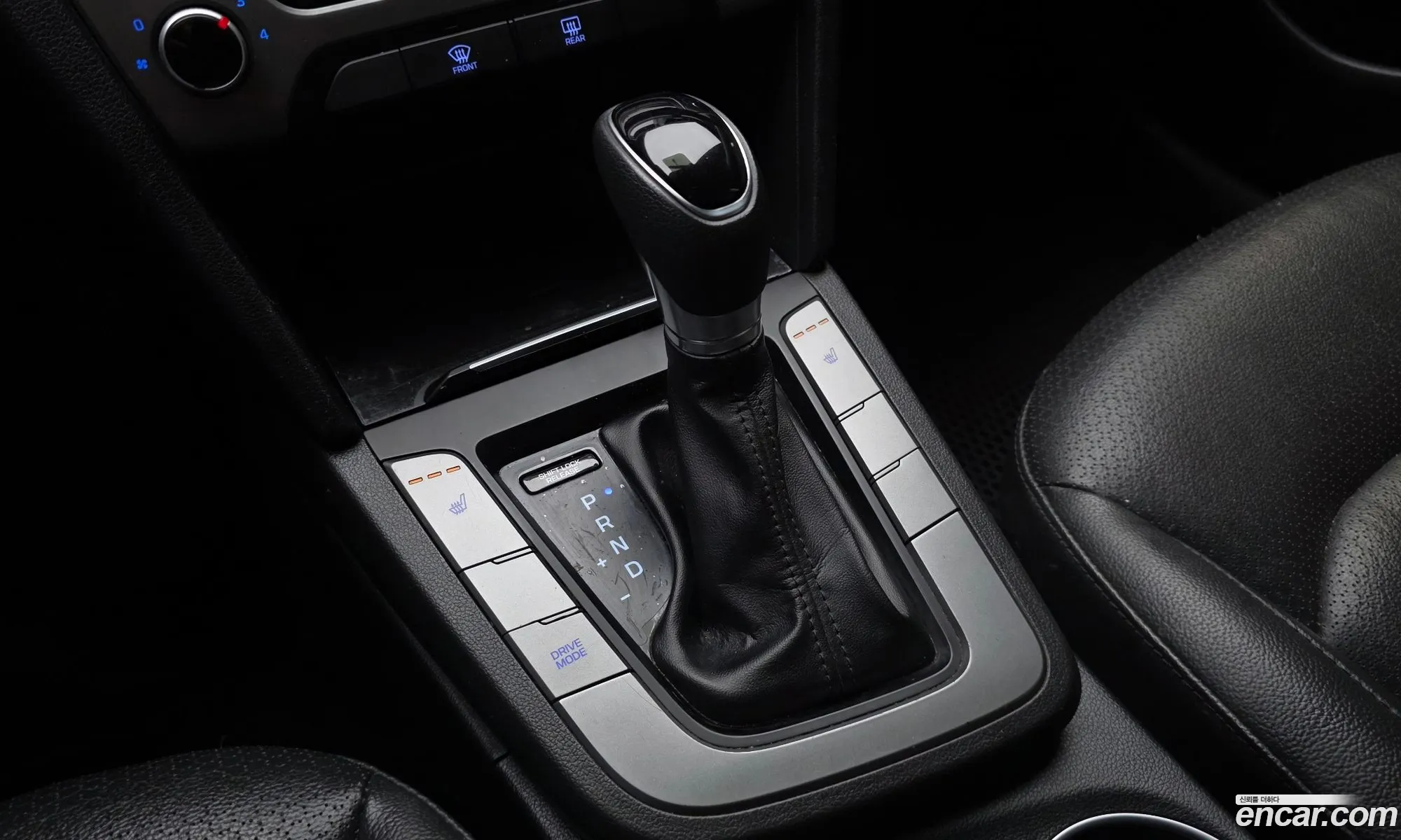 Hyundai Elantra AD 2017 — 18