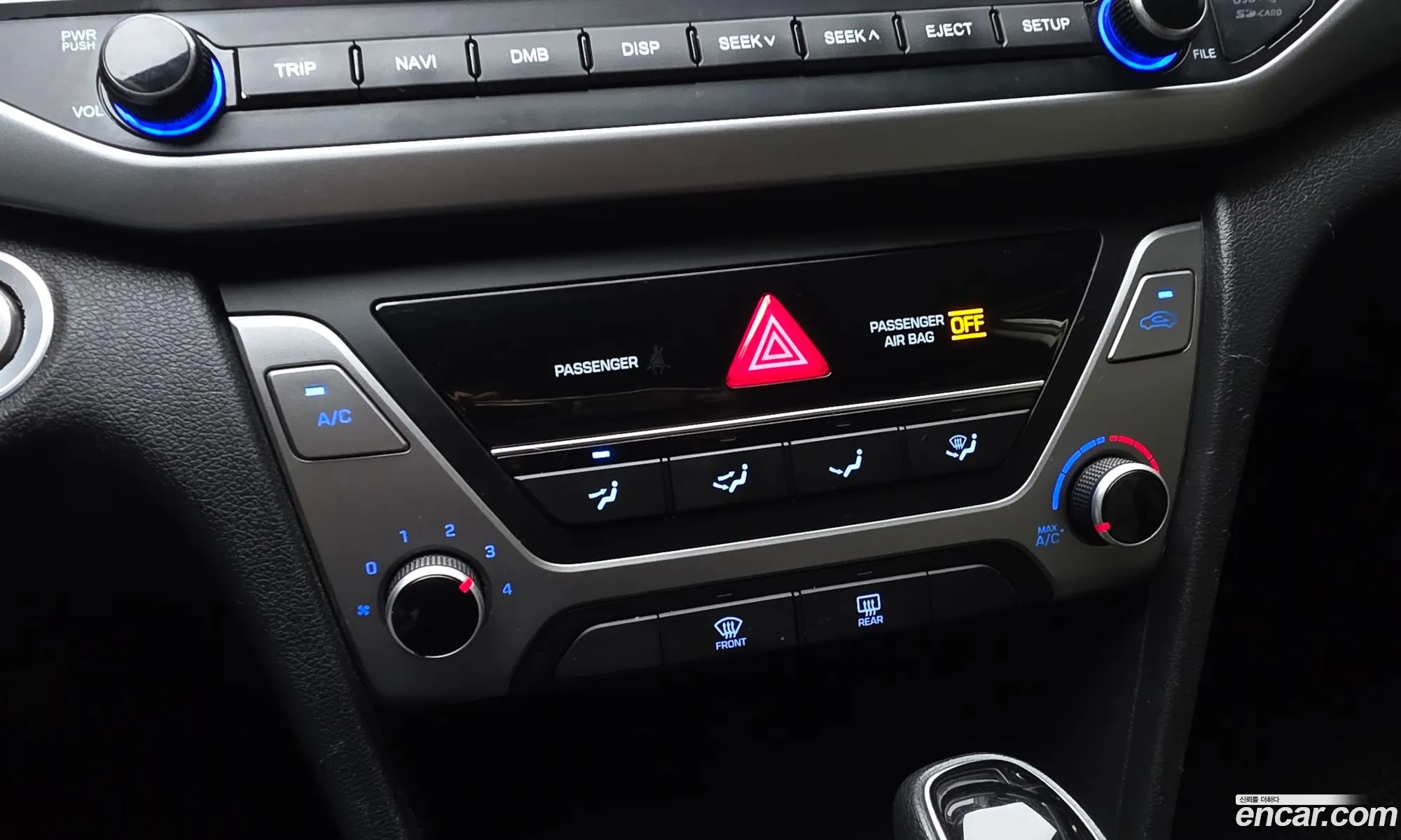 Hyundai Elantra AD 2017 — 19