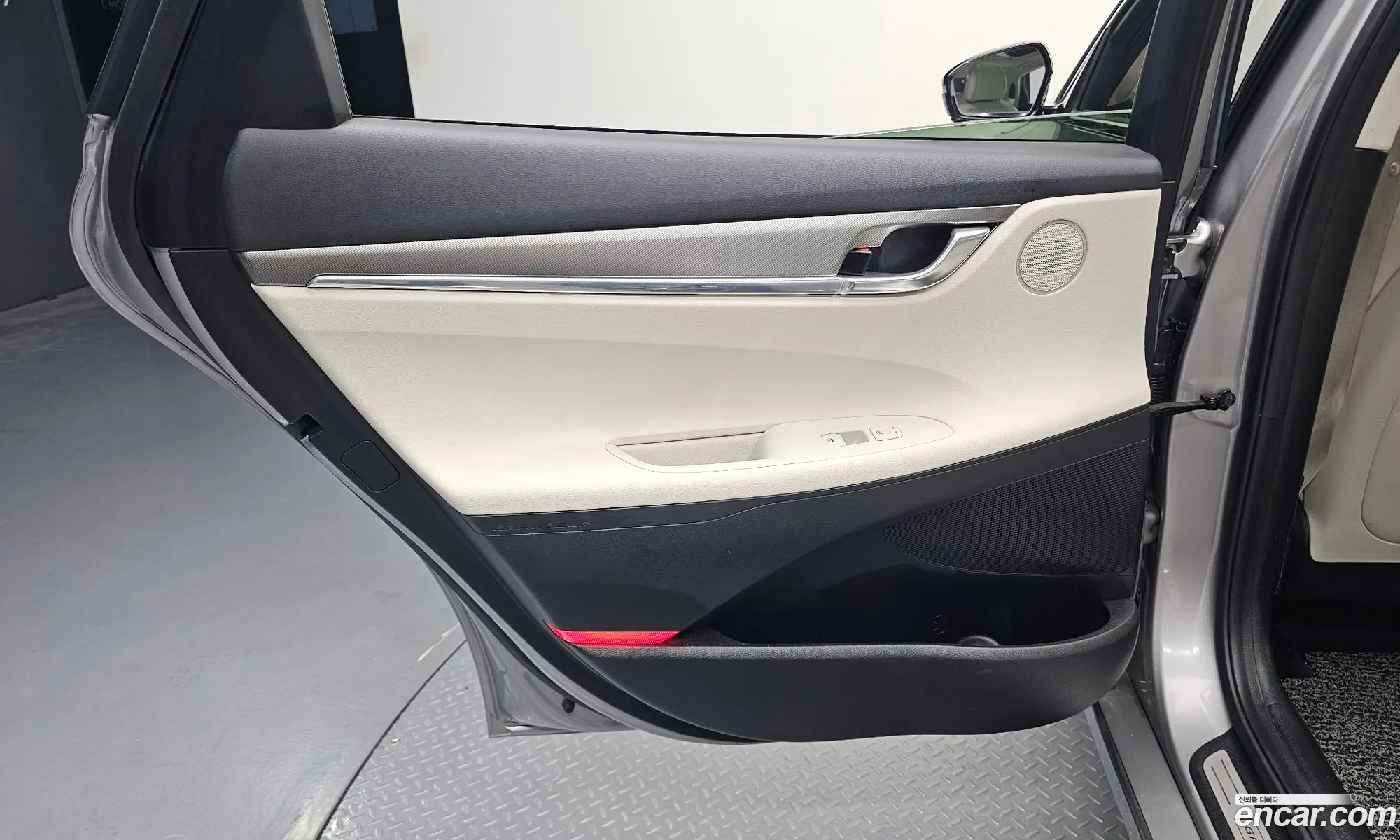 Hyundai Grandeur IG 2021 — 26