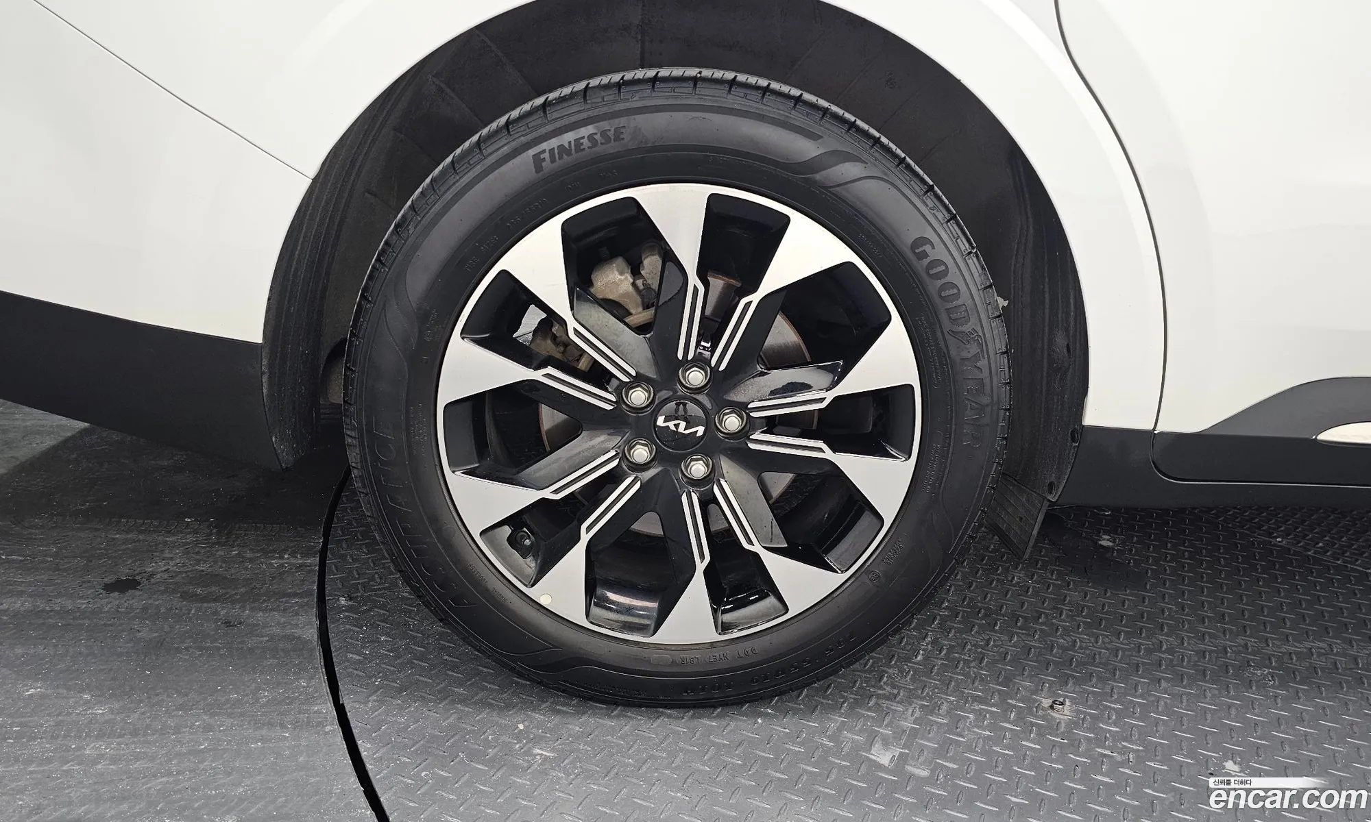 Kia Carnival 2022 — 6