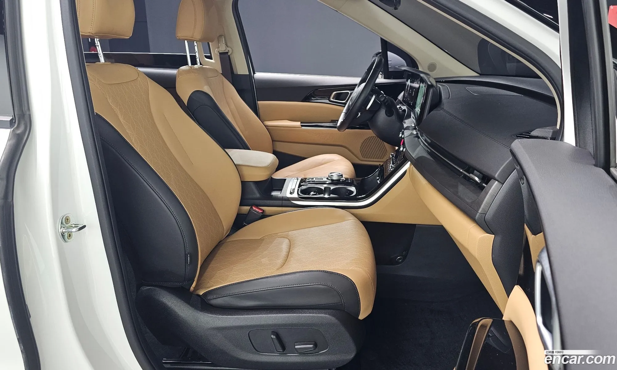 Kia Carnival 2022 — 5