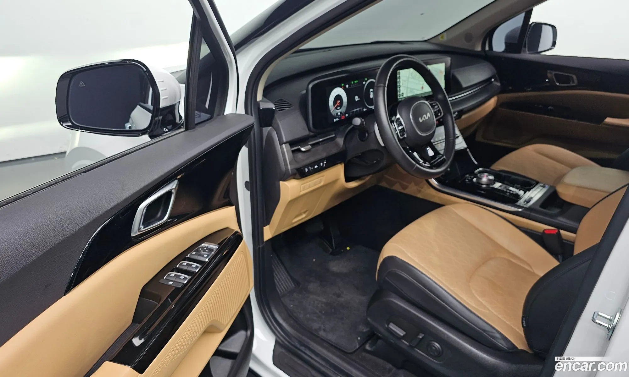Kia Carnival 2022 — 18