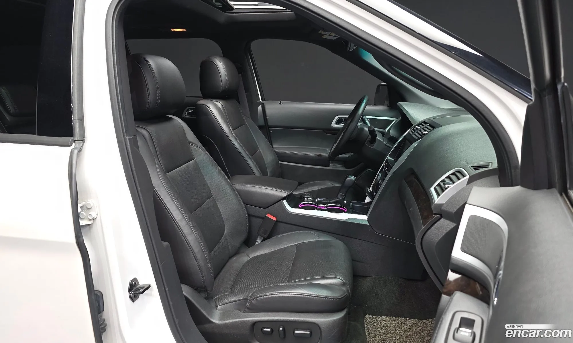 Ford Explorer 2014 1FM5K8F80FGA49612 — 9
