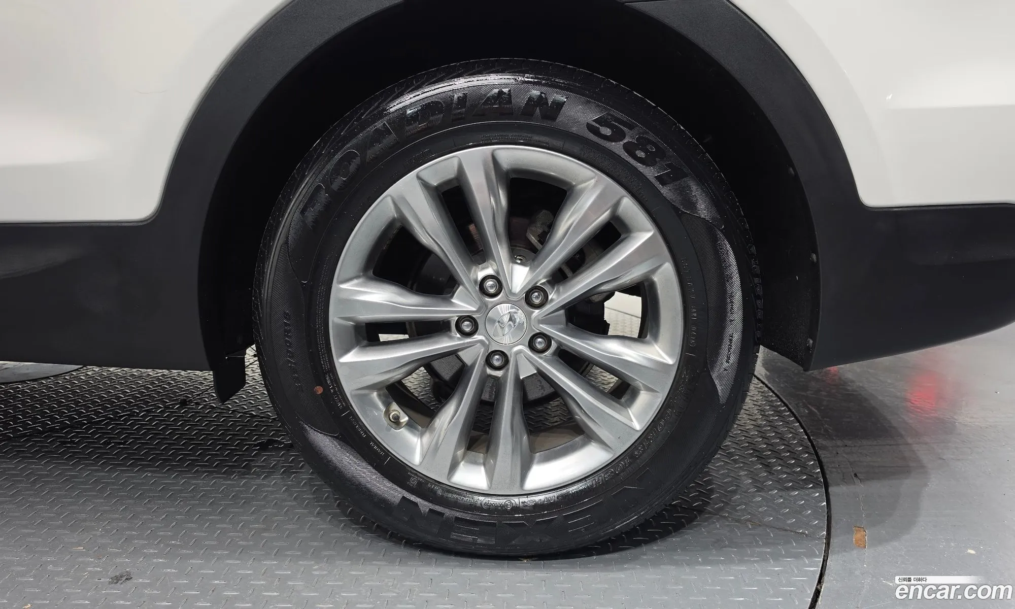 Hyundai Santa Fe the Prime 2016 — 23