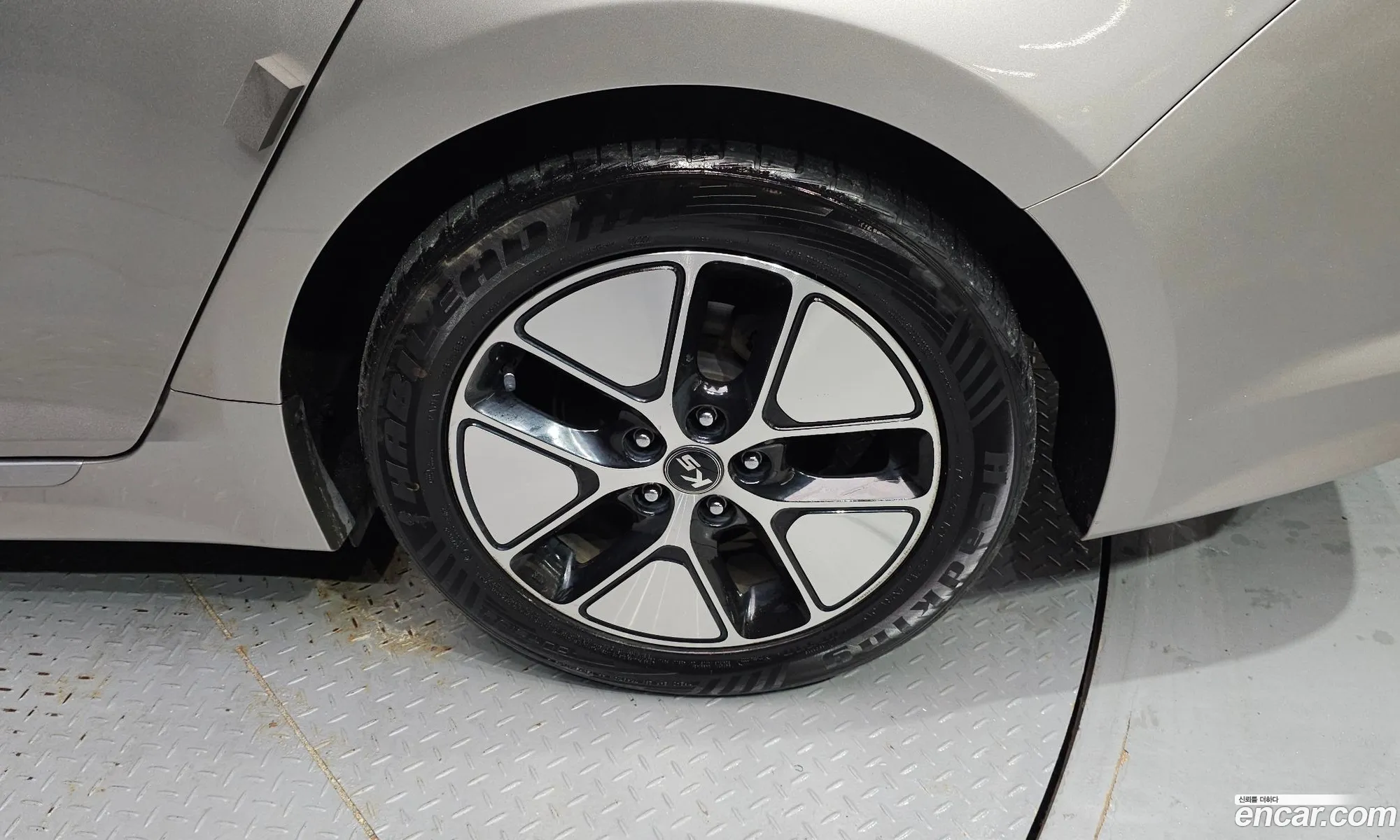 Kia K5 Hybrid 2013 — 25
