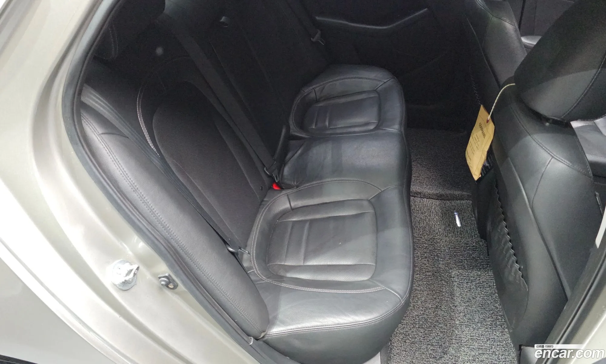 Kia K5 Hybrid 2013 — 31