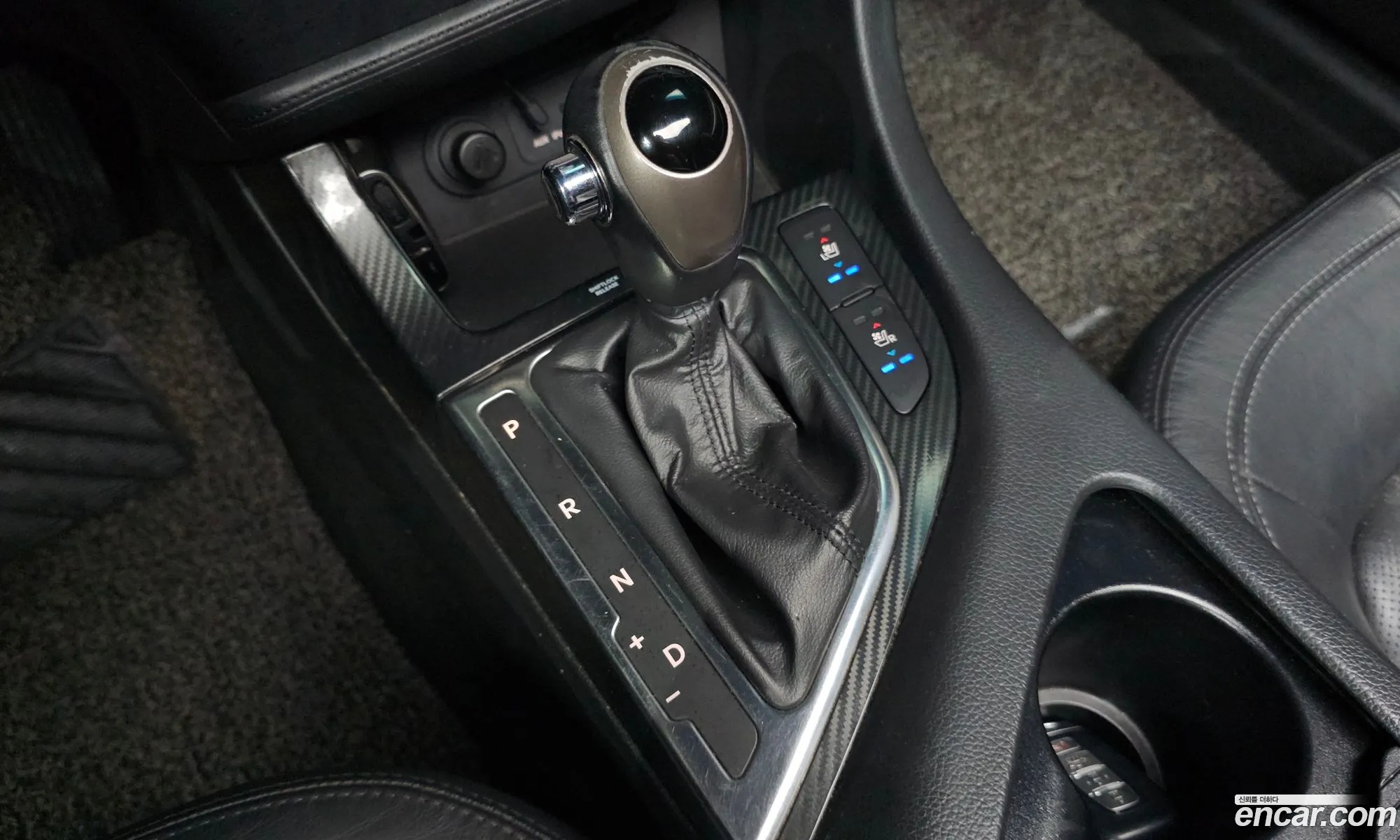 Kia K5 Hybrid 2013 — 28