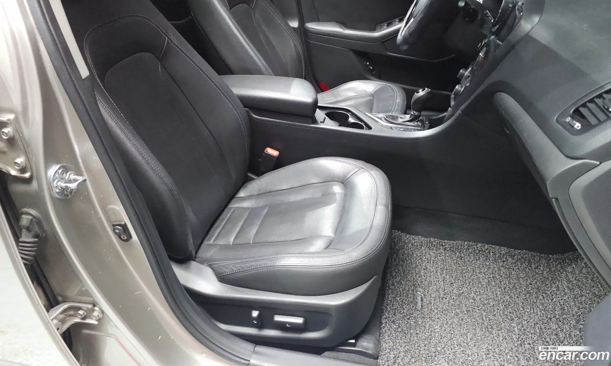Kia K5 Hybrid 2013 — 20