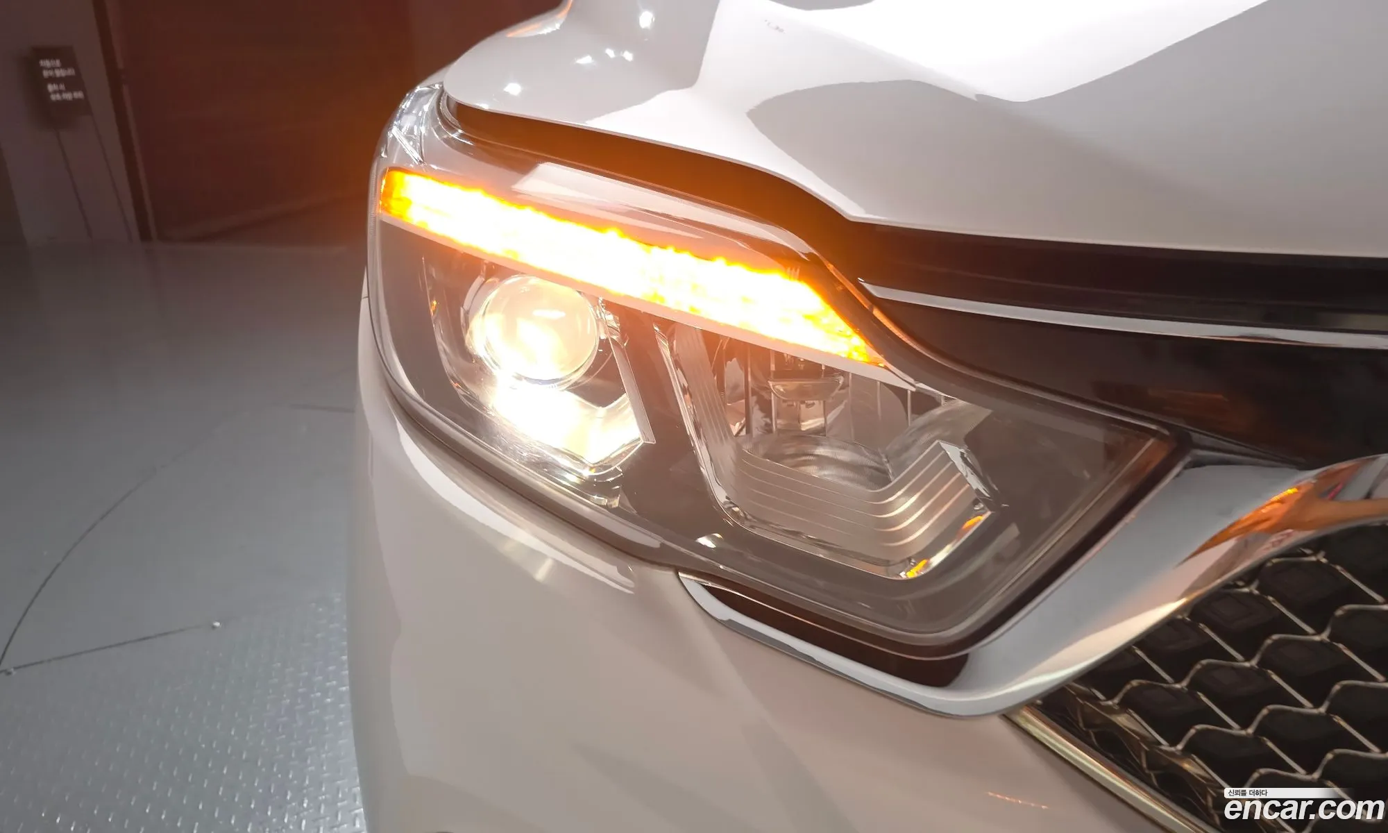 KG Mobility (SsangYong) G4 Rexton 2018 — 6