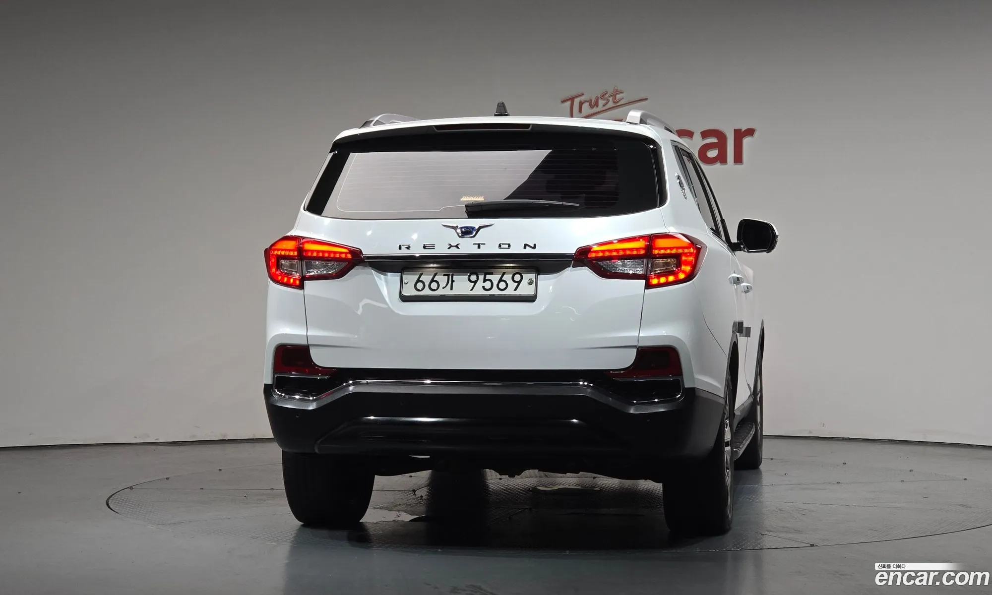 KG Mobility (SsangYong) G4 Rexton 2018 — 29