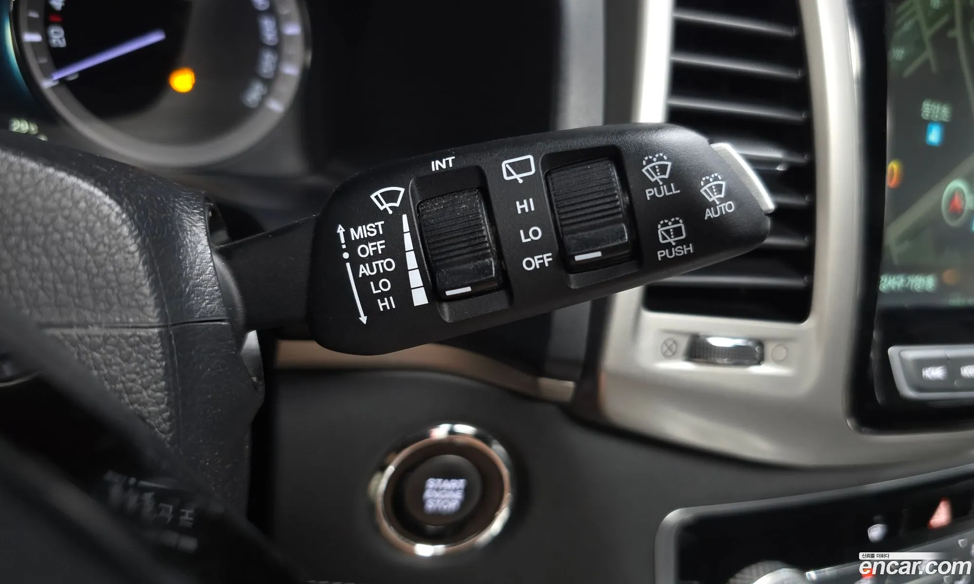 KG Mobility (SsangYong) G4 Rexton 2018 — 28