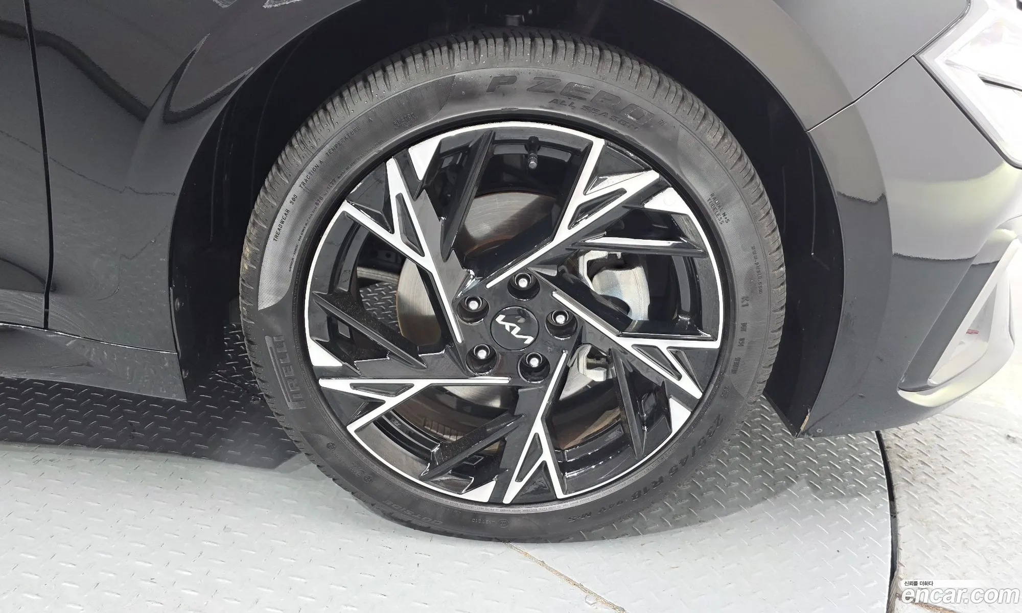 Kia K5 2025 — 5