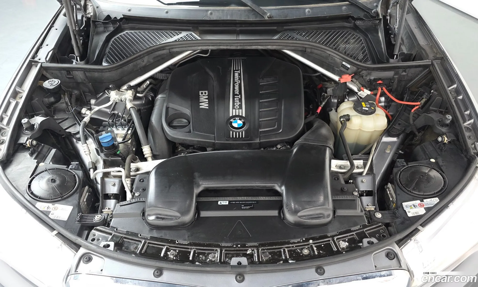 BMW X5 2017 — 2